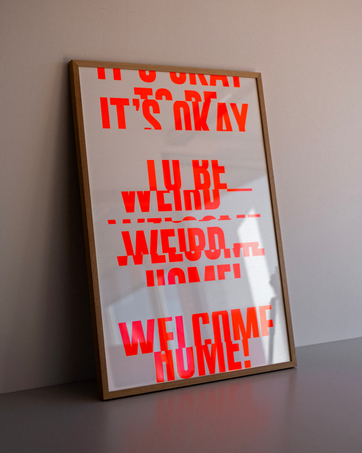 Be weird! (Neon) — Cuts