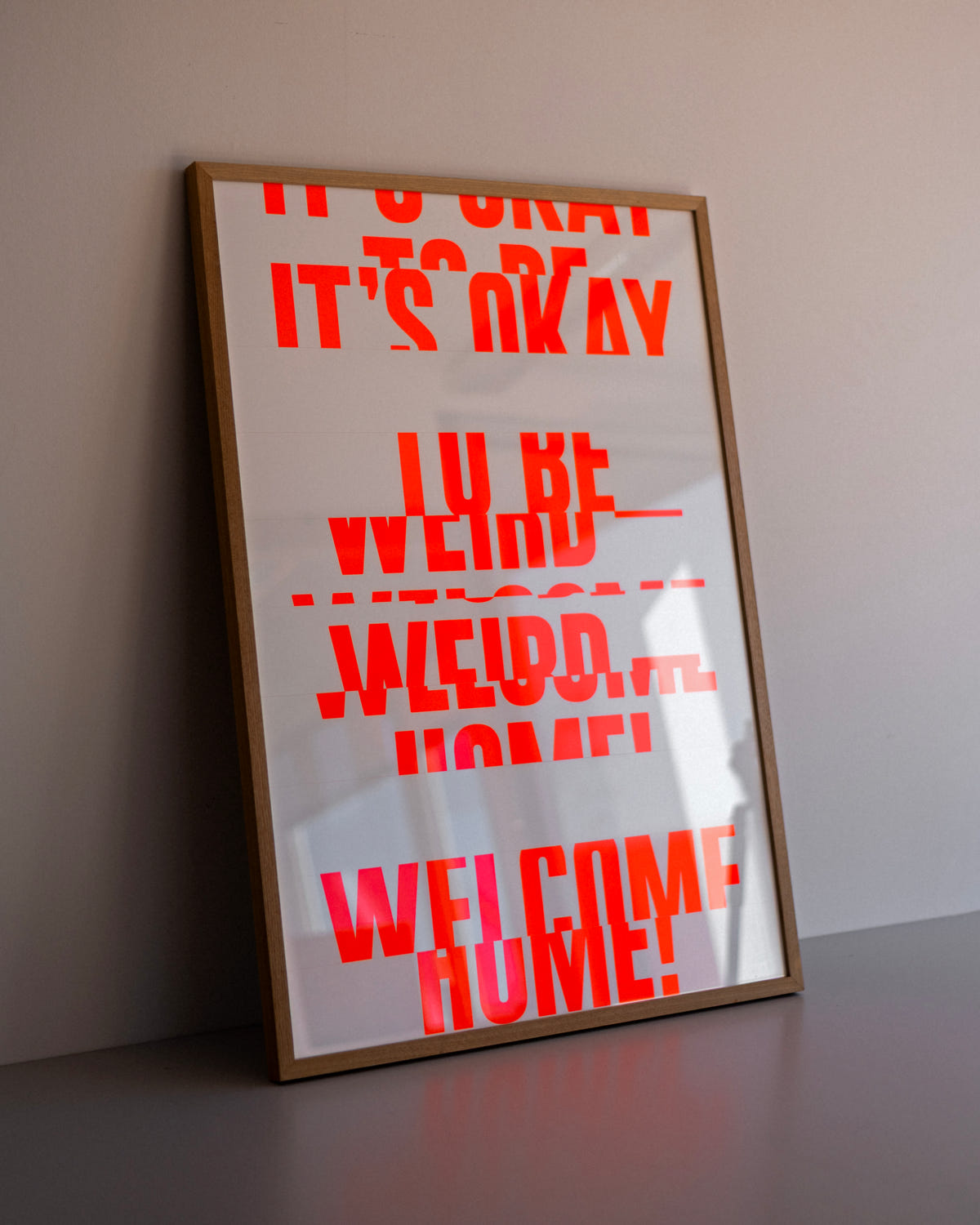 Be weird! (Neon) — Cuts