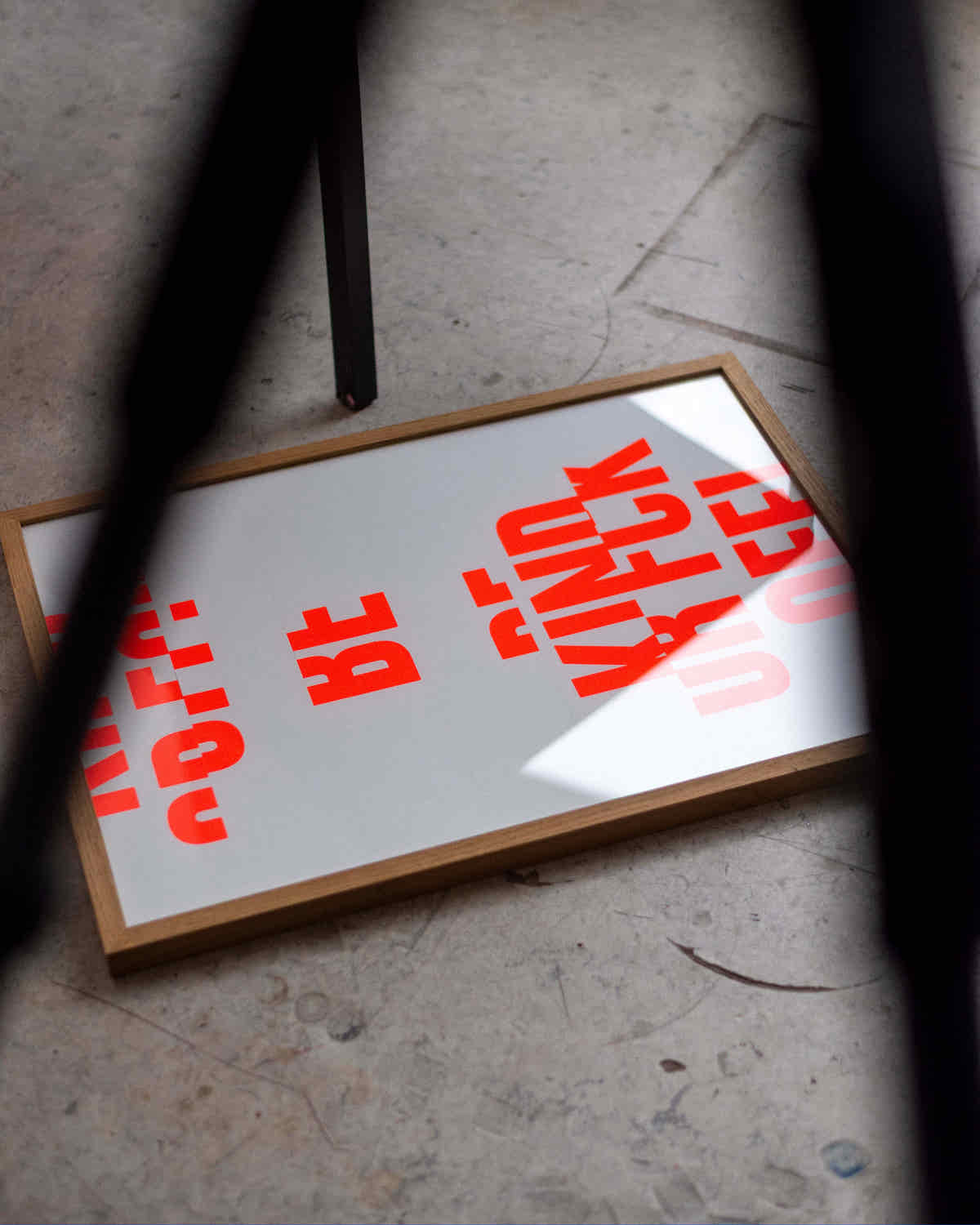 Be kind! (Neon) — Cuts