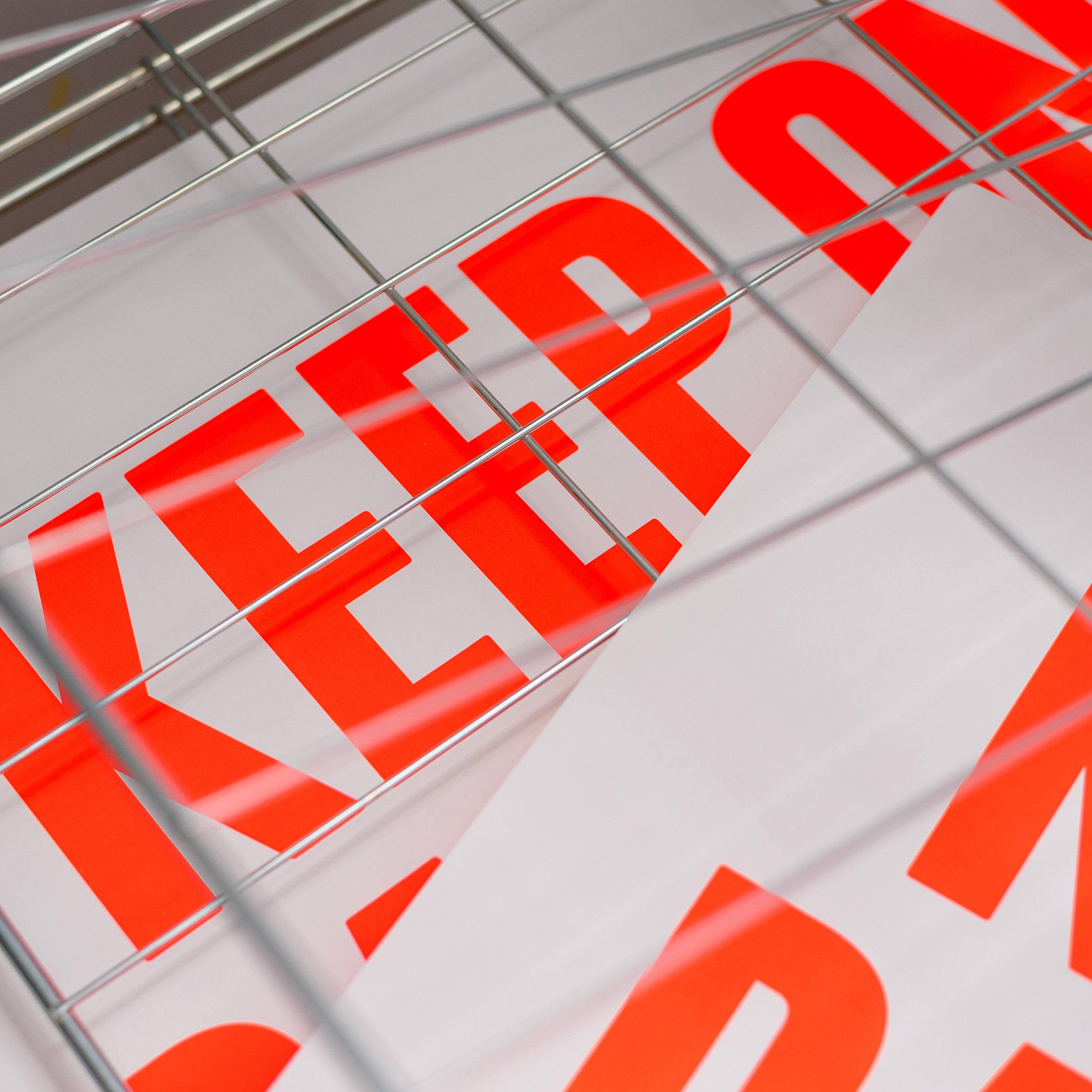 Keep on dancing! (Neon)