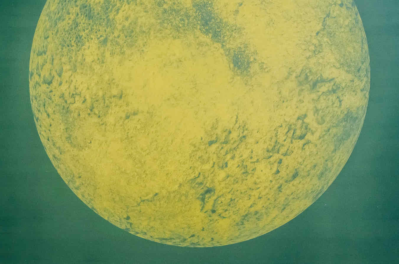 Pancakes, Not the moon — x.PNCK (Grey/White)