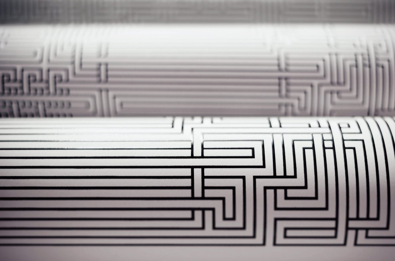 Maze (Black/Creme-White)