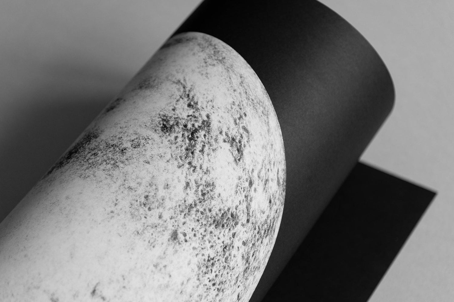 Pancakes, Not the moon — x.PNCK (White/Black)